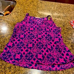 Flowy -navy and fuschia tank